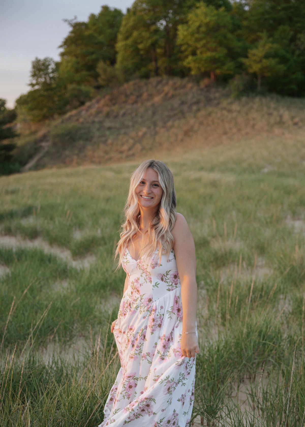 Jenna Lynn — Seniors, Couples, and Wedding Photographer